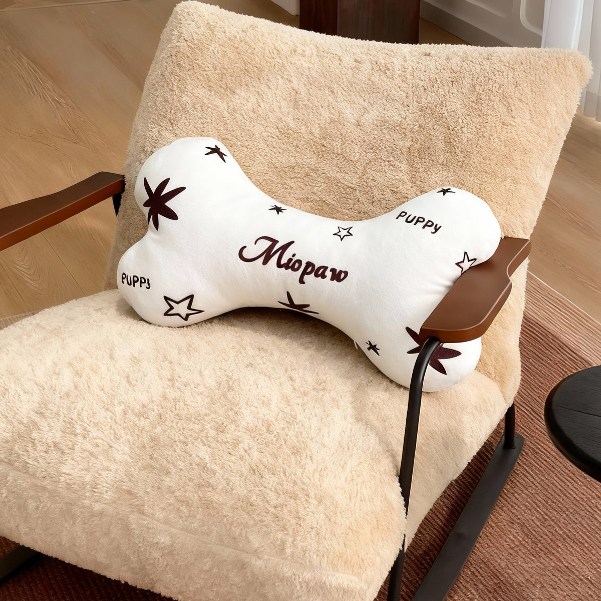 The Memory Hug – Custom Pet Portrait Pillow