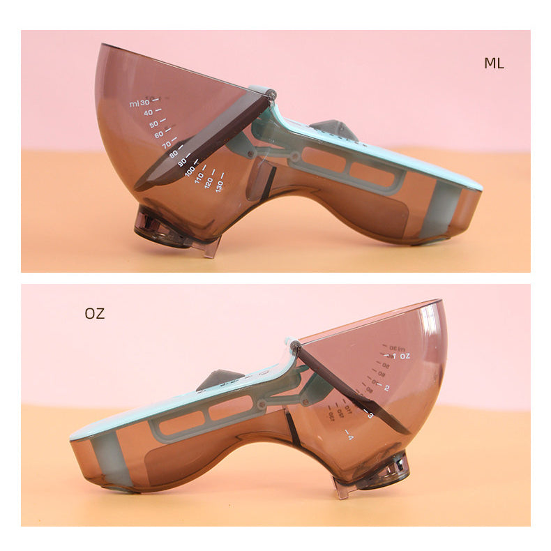 The Portion Scoop – Adjustable Pet Food Measuring Scoop With Scale.